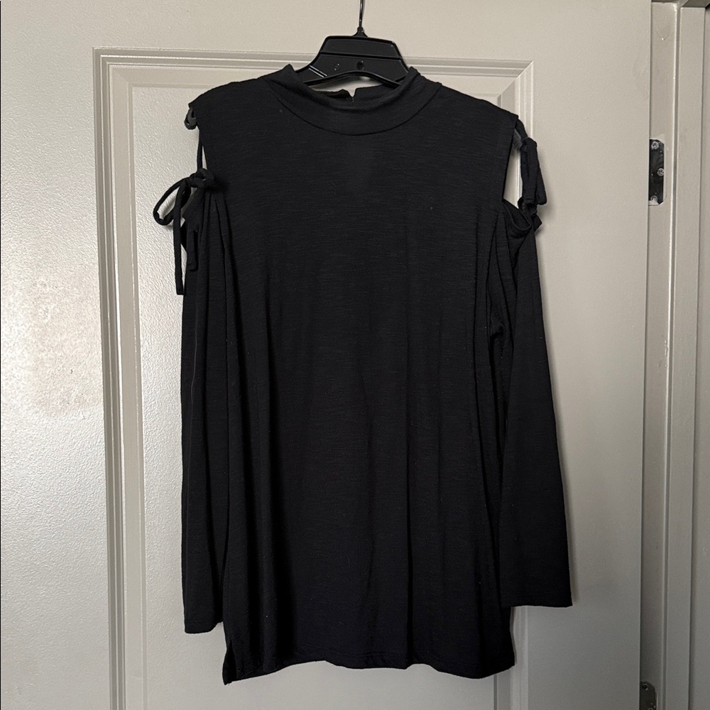 Lane Bryant Black Cold Shoulder Blouse 14 16